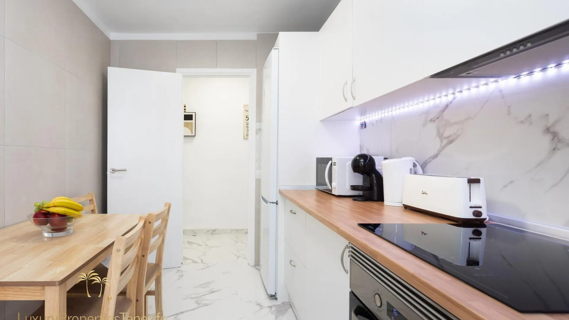 Apartamento Iris Costa Adeje  Spain